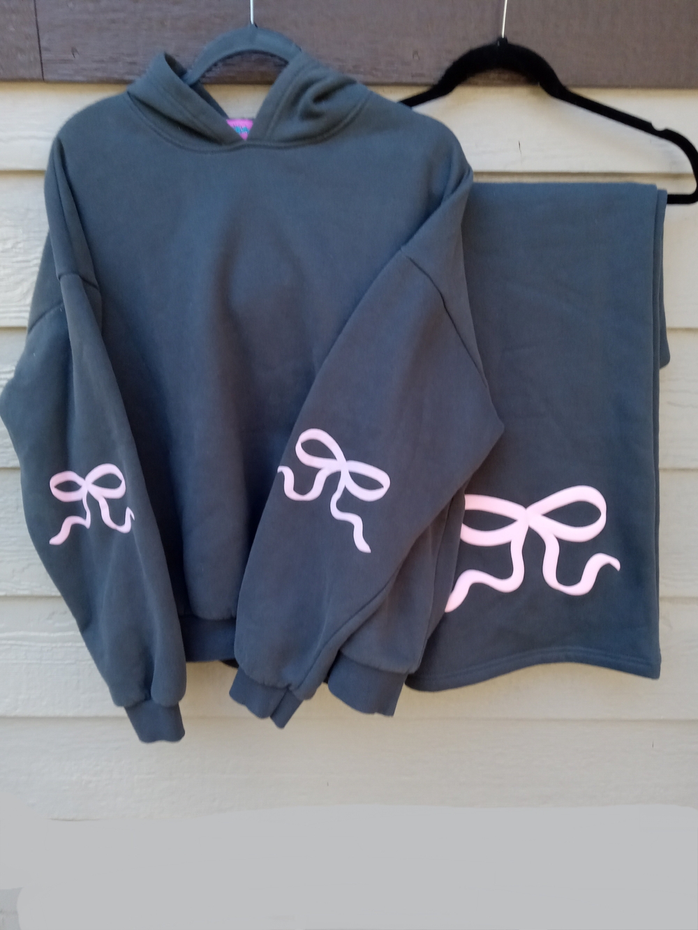 Edikted Charcoal Hoodie & Wide Leg Sweatpant Set Pink Bow Accents Medium